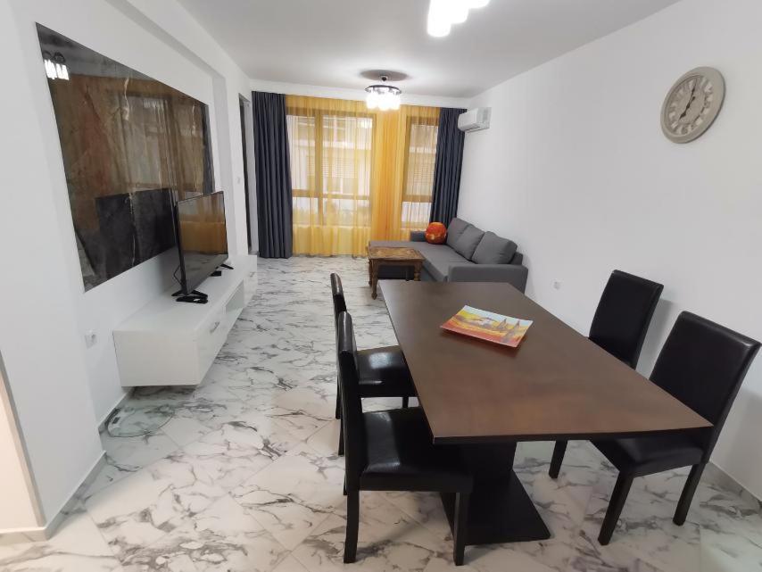 Appartamento Слънце И Море Сарафово Burgas Esterno foto